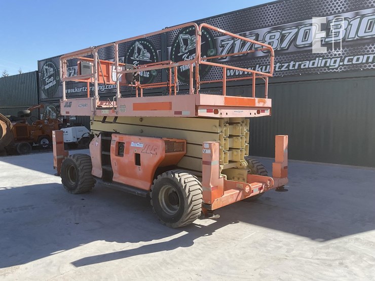 2008-jlg-4394rt-image-2