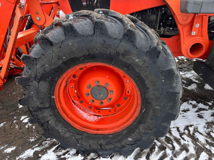 2016-kubota-m6-131-image-11