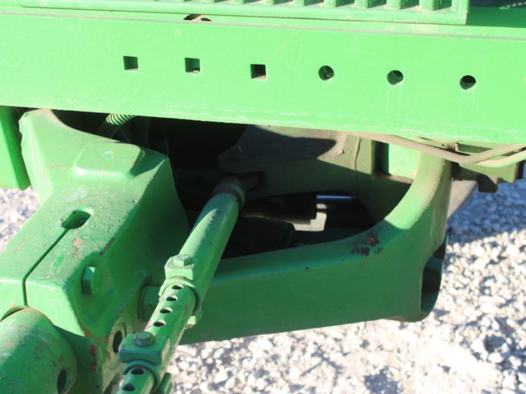 john-deere-4620-image-101