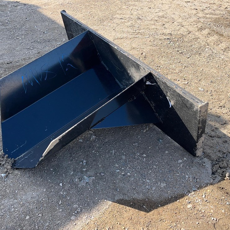 Skid Steer Spade Bucket
