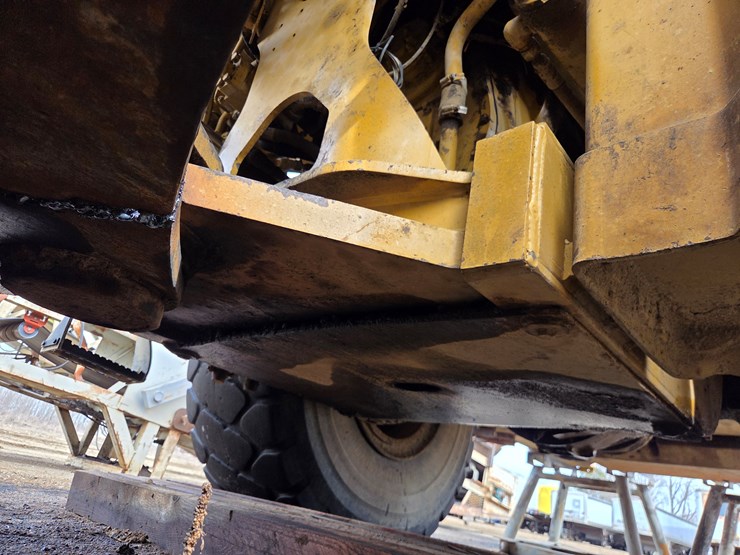 caterpillar-980h-image-52