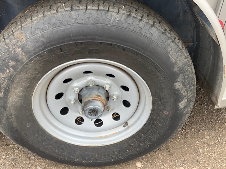 2013-titan-trailer-image-24