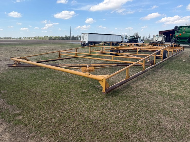 #43738-•-proctor-18'x55'-float-image-3