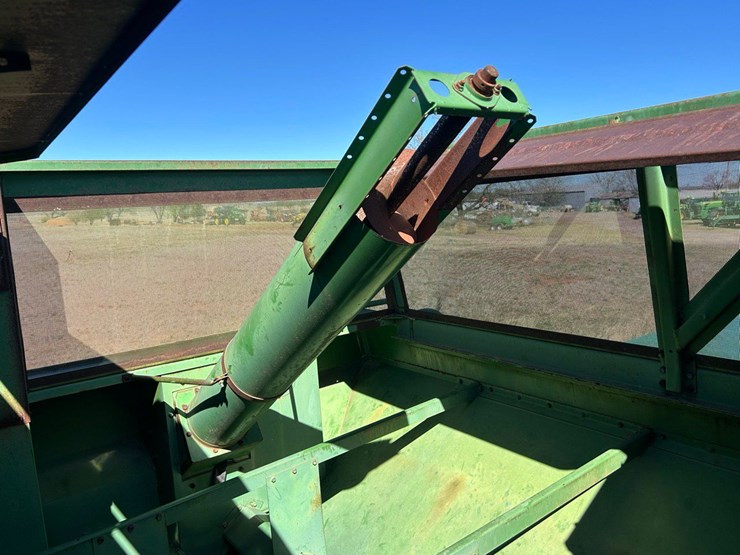 1986-john-deere-7720-image-28