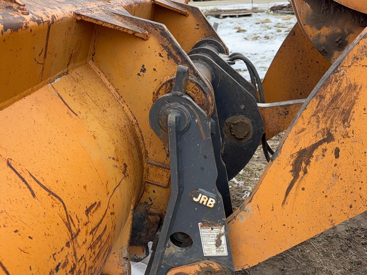 1997-case-621b-image-9