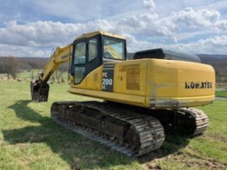 #315-•-2004-komatsu-pc-200-lc-excavator-image-4