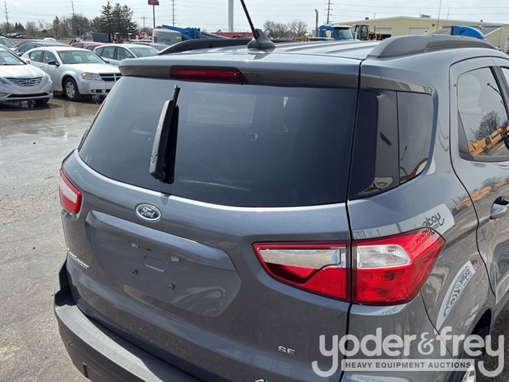 2019-ford-escape-image-10