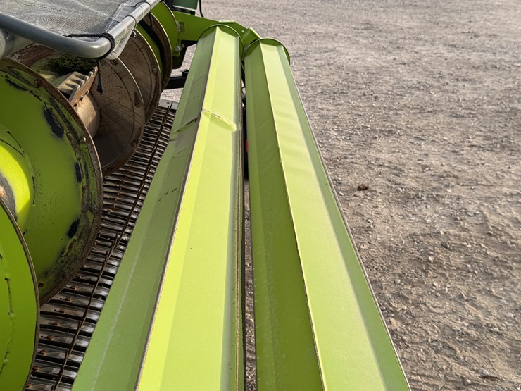 2020-claas-380-image-13