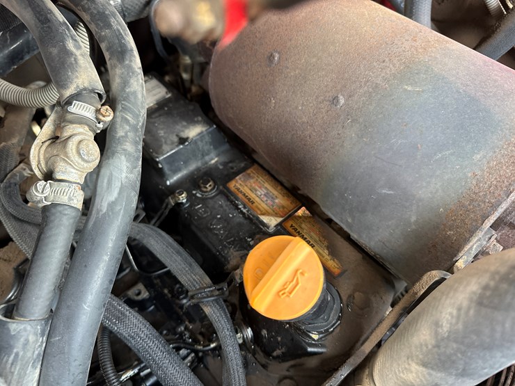 takeuchi-tl240-image-31