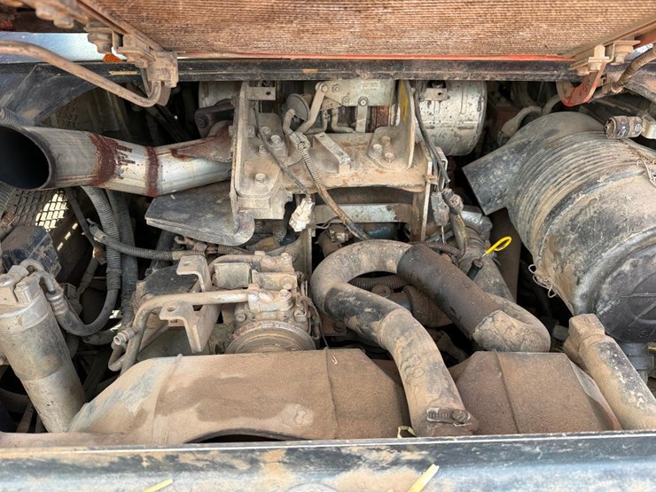 kubota-svl90-2-image-29