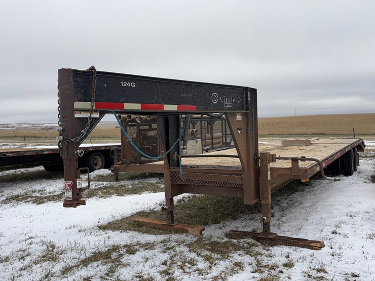 2006-circle-d-image-1