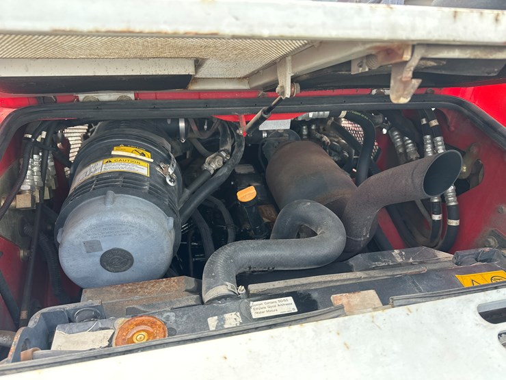 takeuchi-tl240-image-30