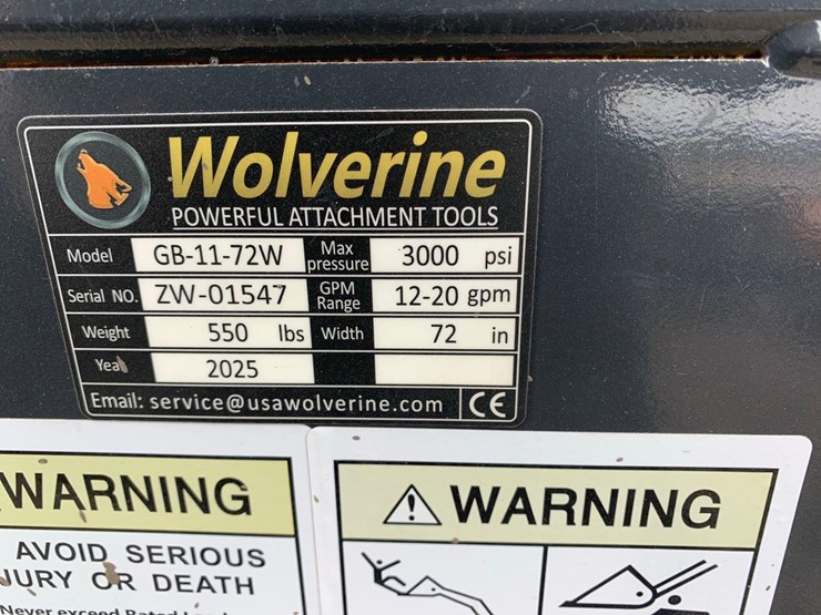 wolverine-skid-steer-bucket-grapple-image-10