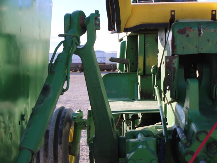 john-deere-4620-image-56