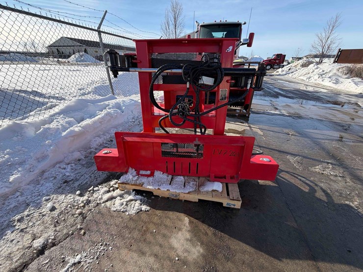 2025-skid-steer-tree-shear-image-2