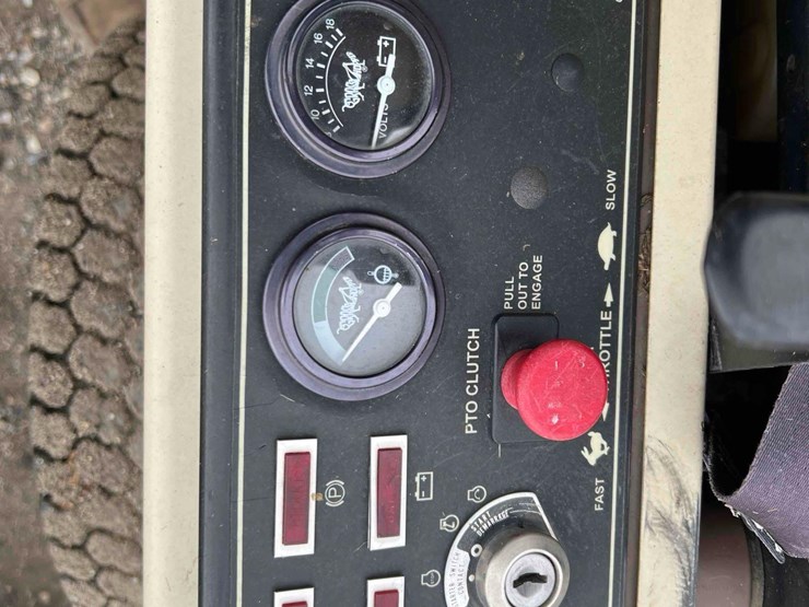 2011-grasshopper-721d-image-12