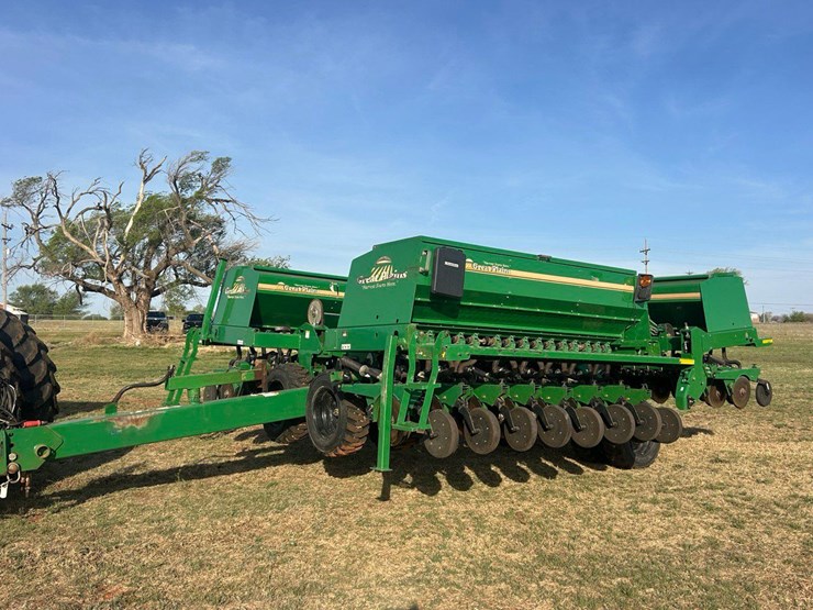 great-plains-3s3000hd-image-1