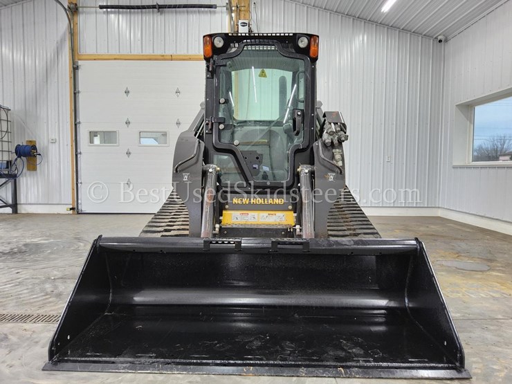 2017-new-holland-c232-image-8