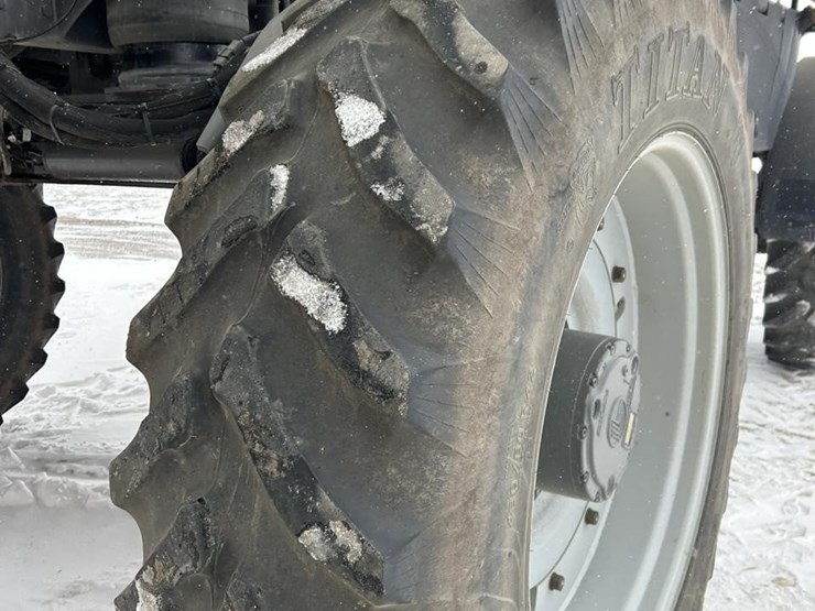 2012-ag-chem-rg1100-image-30