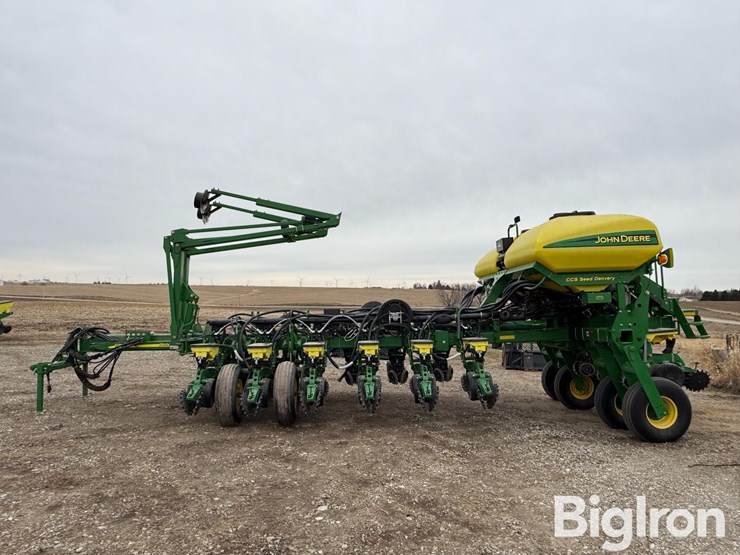 2009-john-deere-1770nt-ccs-image-8