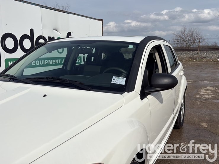 2009-dodge-caliber-image-6