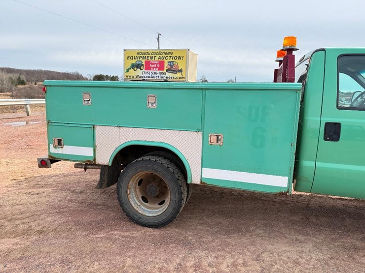 ford-f450-xl-image-13