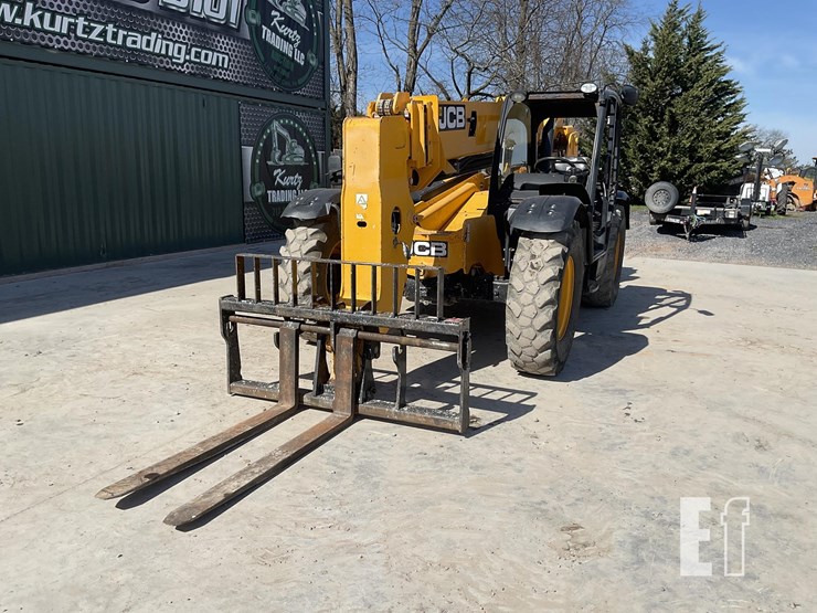 2017-jcb-510-42-image-8