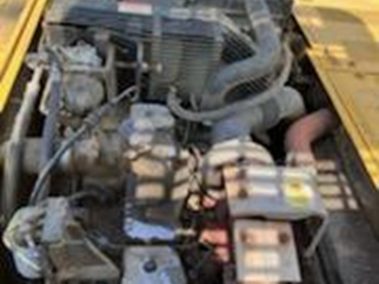 #315-•-2004-komatsu-pc-200-lc-excavator-image-22