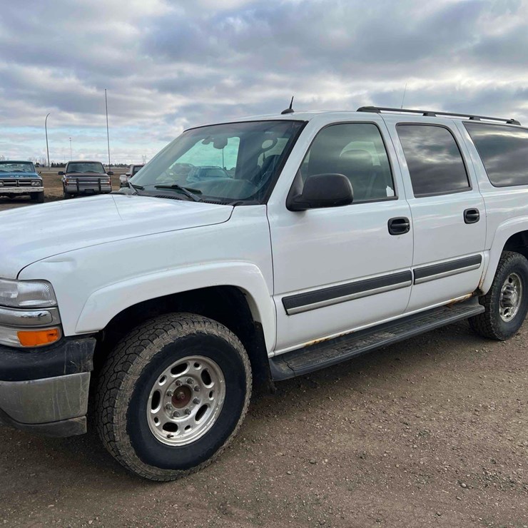 2005 CHEVROLET SUBURBAN