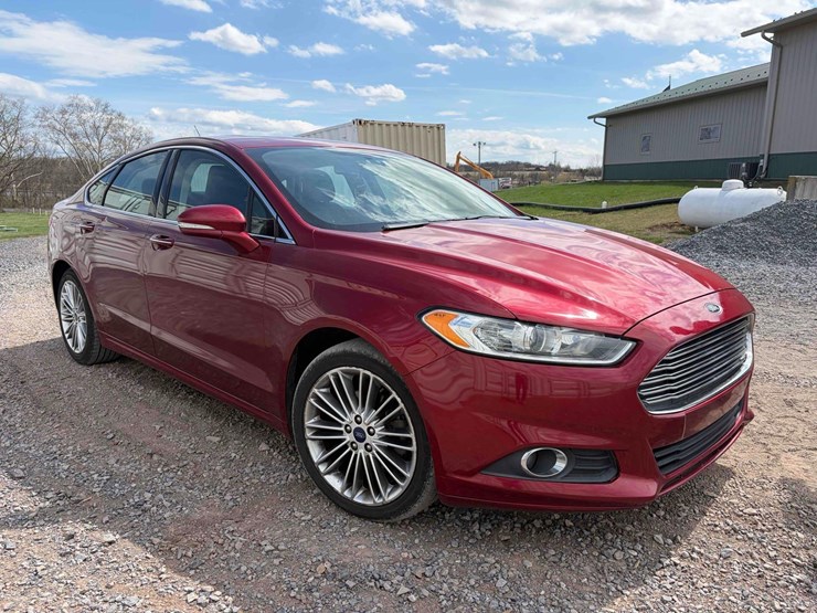 2015-ford-fusion-image-3