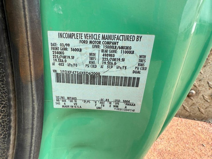 ford-f450-xl-image-45