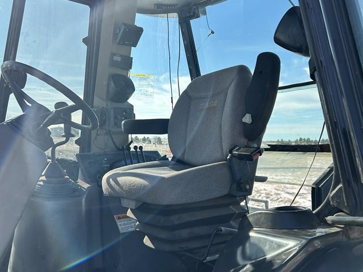 2000-case-570m-xt-image-40