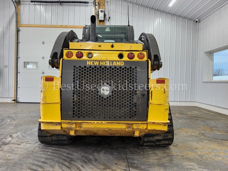 2017-new-holland-c232-image-4