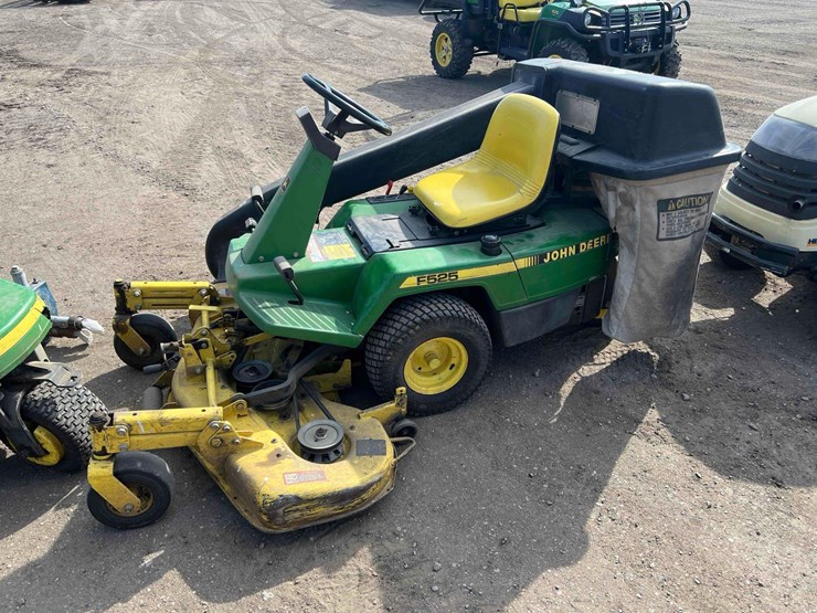 john-deere-525-image-1