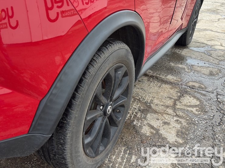 2014-nissan-juke-image-15