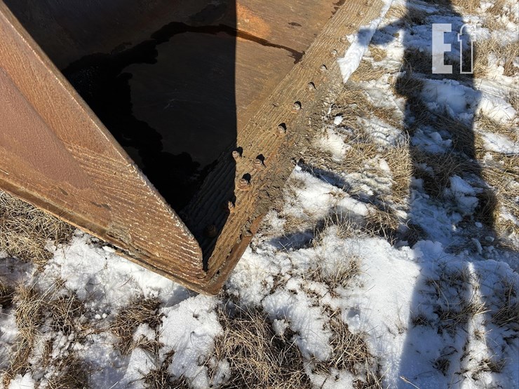 1997-volvo-l90c-image-28