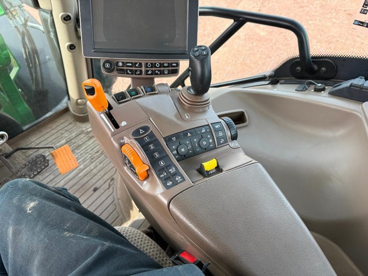 john-deere-6130r-image-54