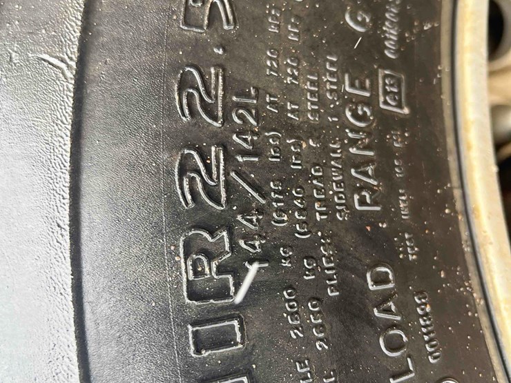 2005-caterpillar-c15-image-11