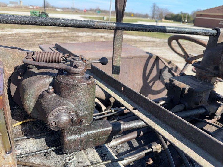20-35-rumely-oilpull-model-m-image-22