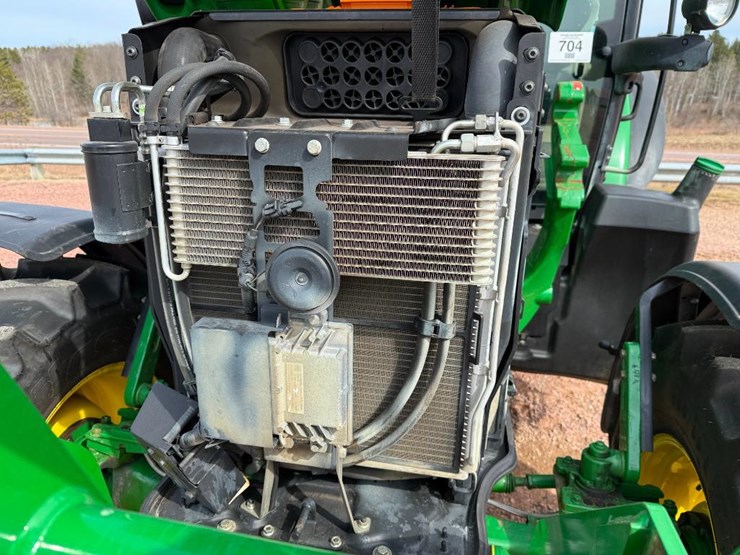 john-deere-6130r-image-45