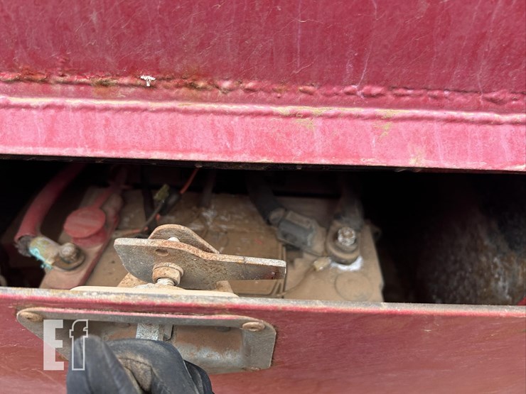 2004-peterbilt-357-image-7