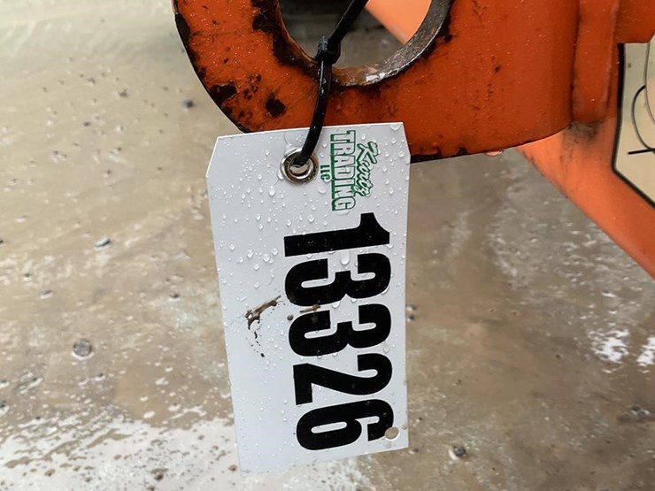 2015-jlg-m600jp-image-13