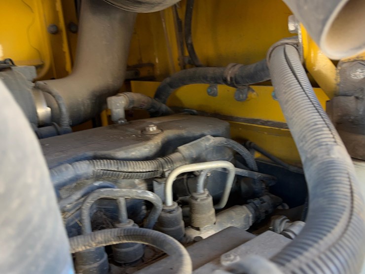 komatsu-wa200-image-24