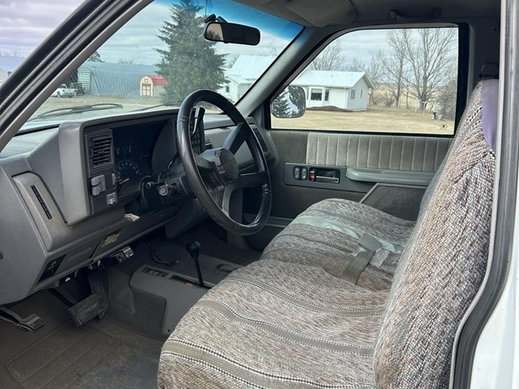 1993-chevrolet-1500-image-11