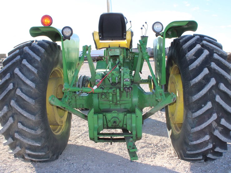 john-deere-4620-image-22