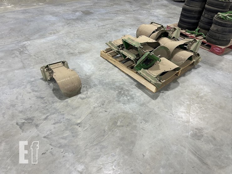 john-deere-712-image-1