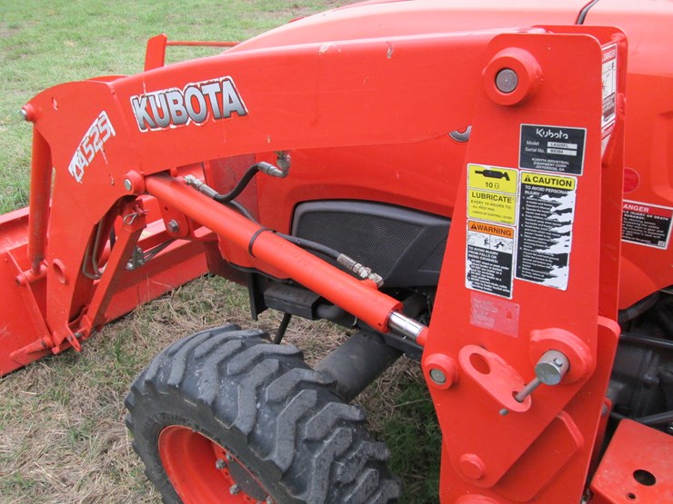 kubota-l3301-image-10