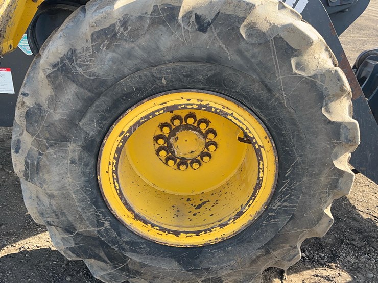 komatsu-wa200-image-13