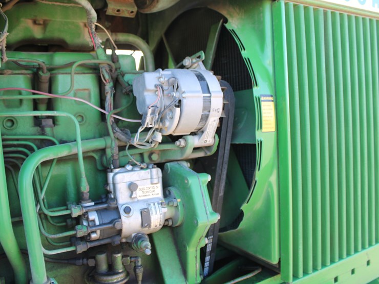 john-deere-4620-image-106