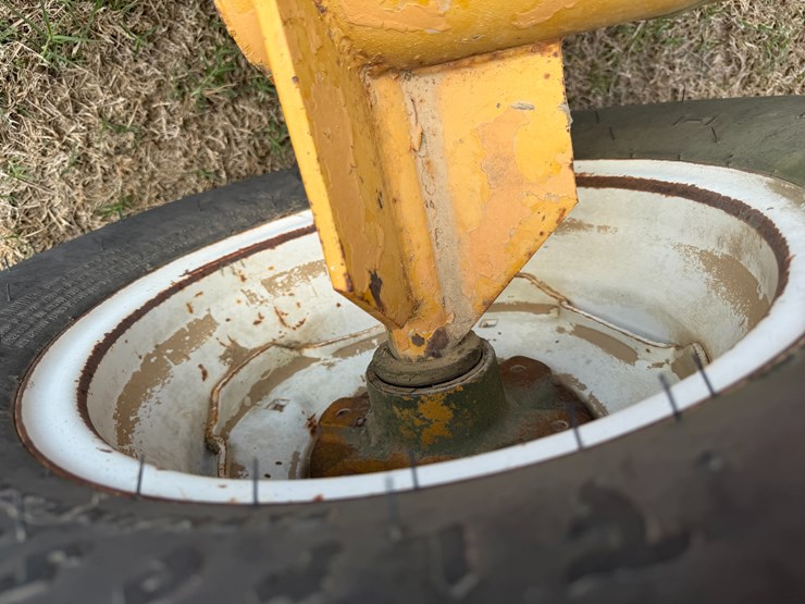 #43738-•-proctor-18'x55'-float-image-10